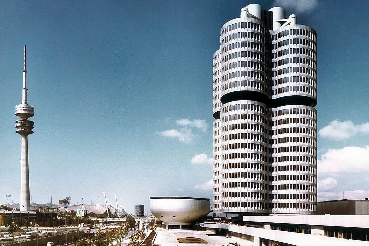 BMW tnie koszty. Ponad 100 menedżerów straci stanowiska