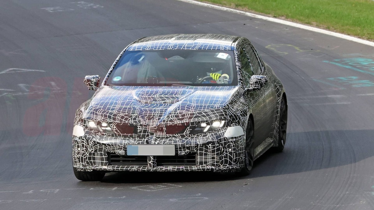 Elektryczne BMW M3 na Nürburgringu. Xiaomi SU7 Ultra tuż za nim