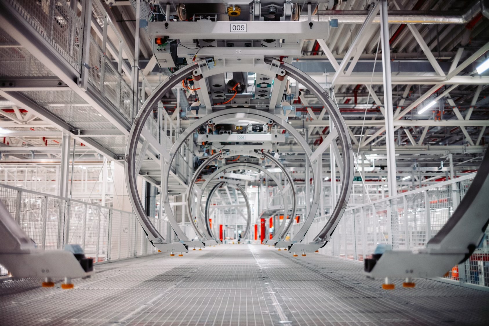 Nowe BMW i3 rusza z produkcją. BMW ma już 2 miliony elektryków Nowe BMW i3 rusza z produkcją. BMW ma już 2 miliony elektryków
