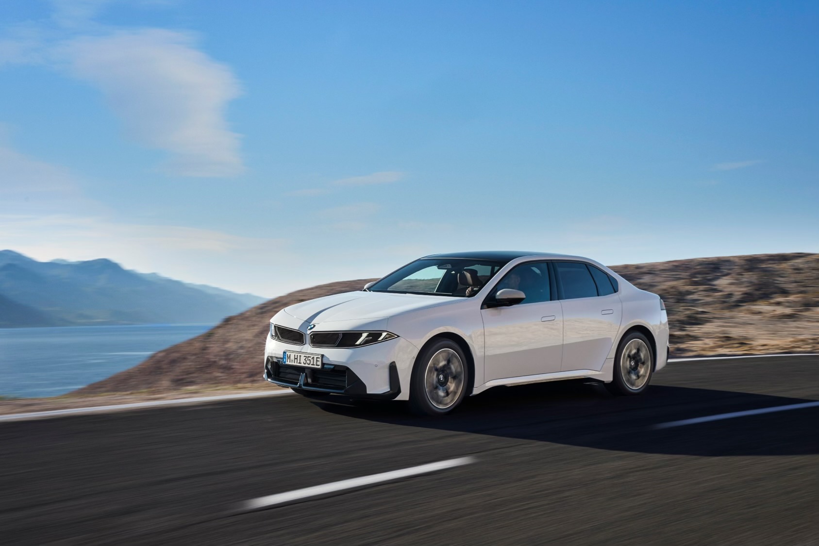 Nowe BMW i3 rusza z produkcją. BMW ma już 2 miliony elektryków Nowe BMW i3 rusza z produkcją. BMW ma już 2 miliony elektryków