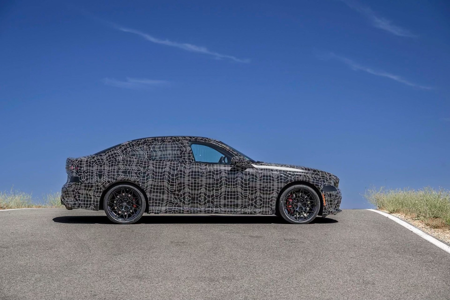 Nowe BMW serii 3: 443 KM, sześć cylindrów i Drift Moment