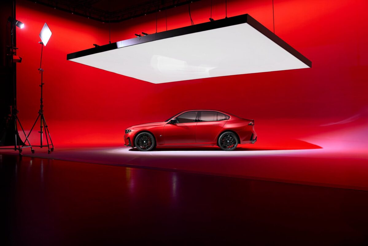 Nowe BMW serii 3 oficjalnie. M350 xDrive ma 443 KM