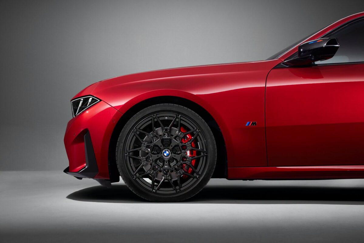 Nowe BMW serii 3 oficjalnie. M350 xDrive ma 443 KM