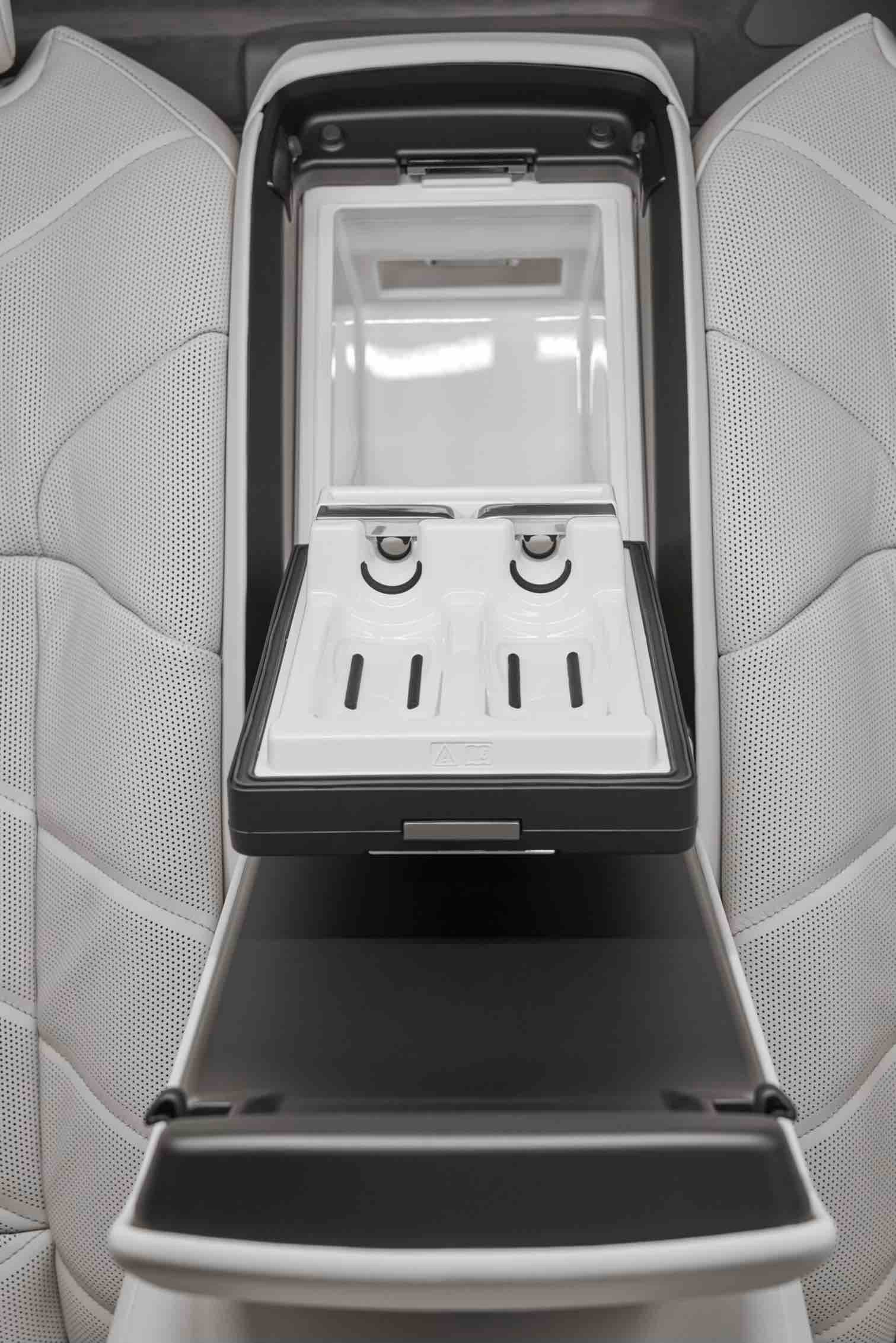 BMW Concept 7 Protection. 612 KM i pancerz na .44 Magnum